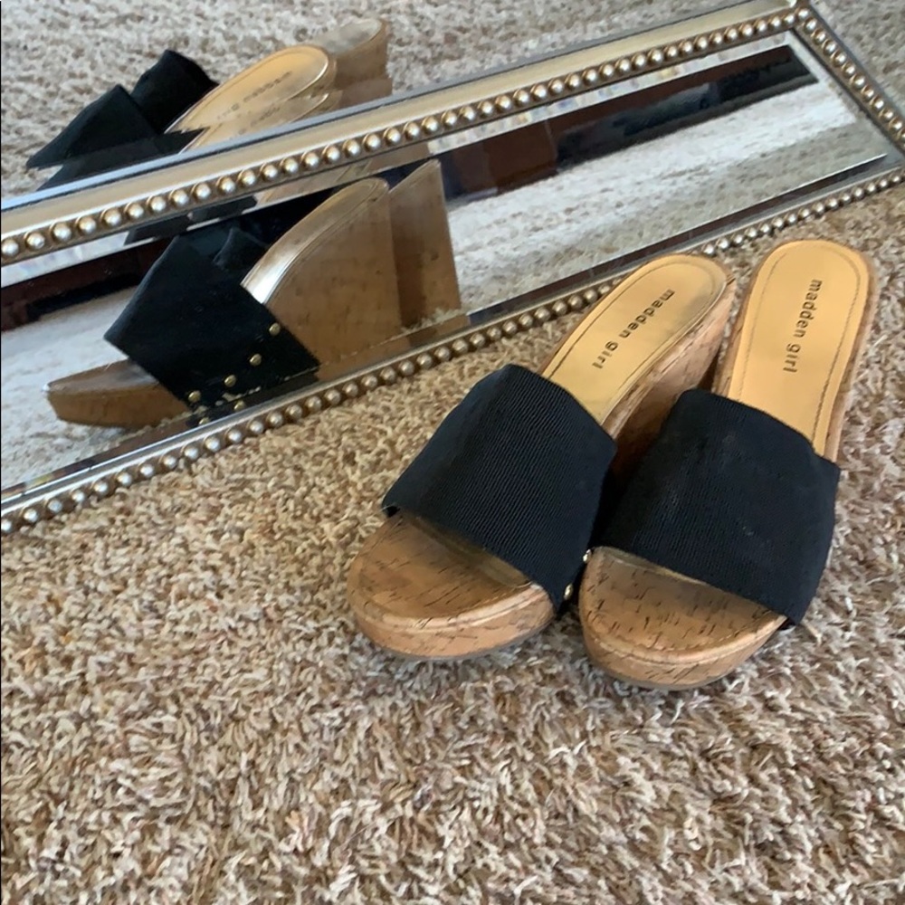 Wedge sandals Size 9